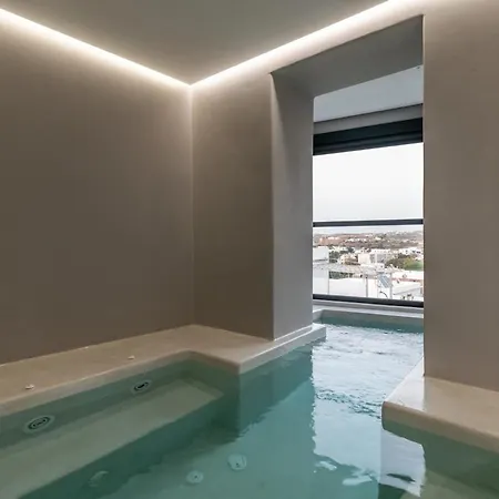 Uncle's House Junior Indoor Pool Apartment *