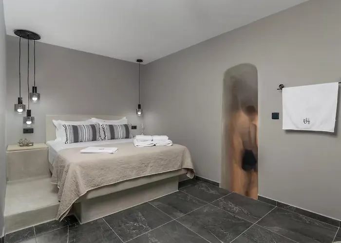 Uncle's House Junior Indoor Pool